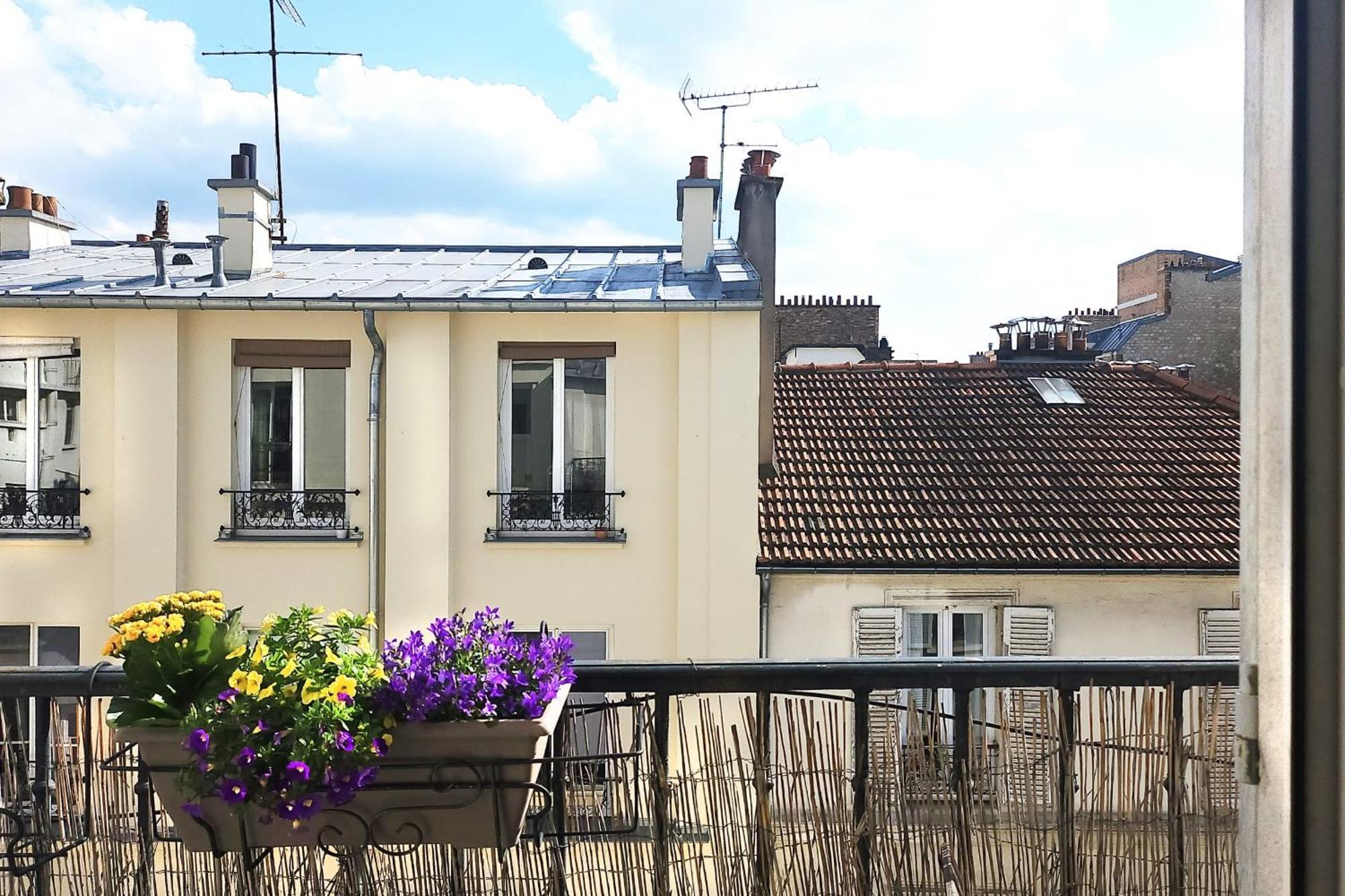 Warm Bright In 14th District Parigi